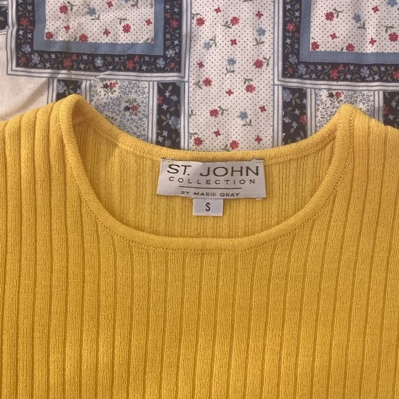 Vintage St. John yellow ribbed shirt - Picture 2 of 7
